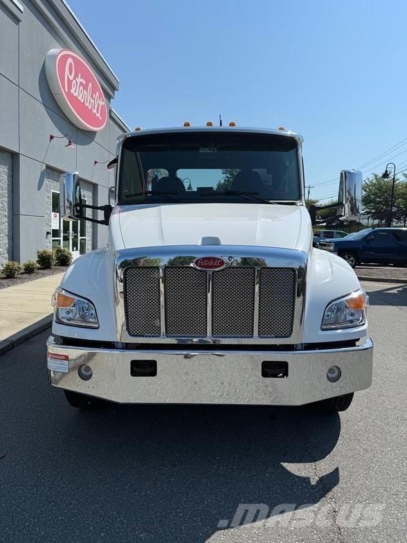 Peterbilt 537 Diger