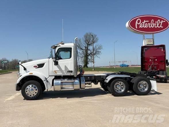 Peterbilt 567 Çekiciler