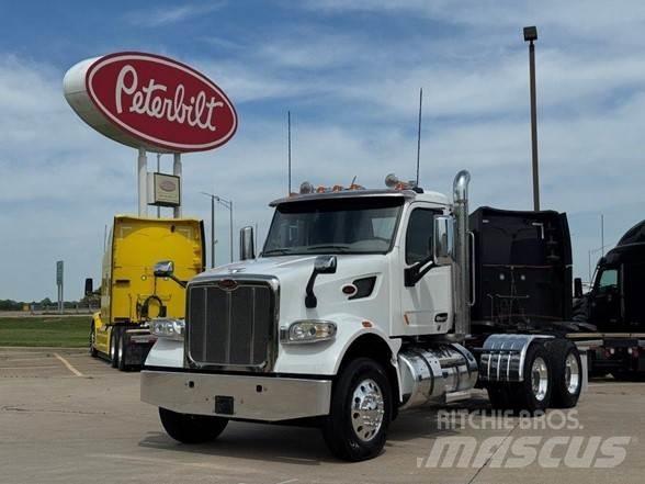 Peterbilt 567 Çekiciler