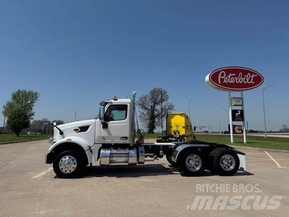 Peterbilt 567 Çekiciler