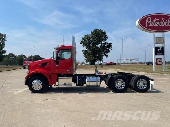 Peterbilt 567 Çekiciler