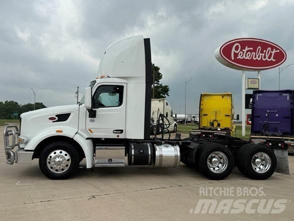 Peterbilt 567 Çekiciler