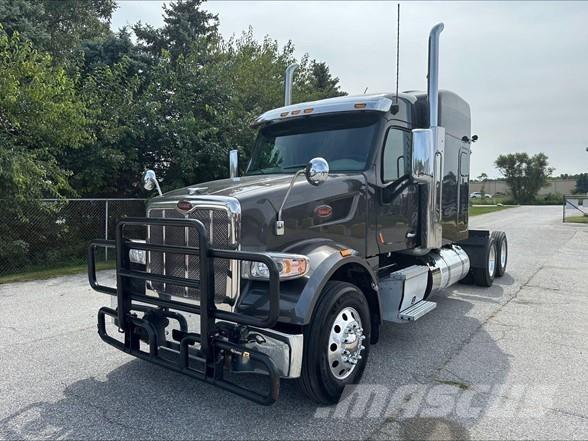Peterbilt 567 Çekiciler