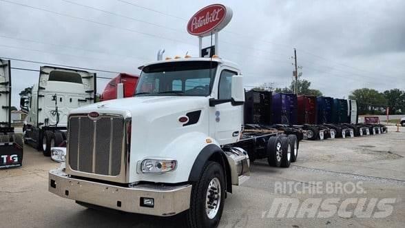 Peterbilt 567 Çekiciler