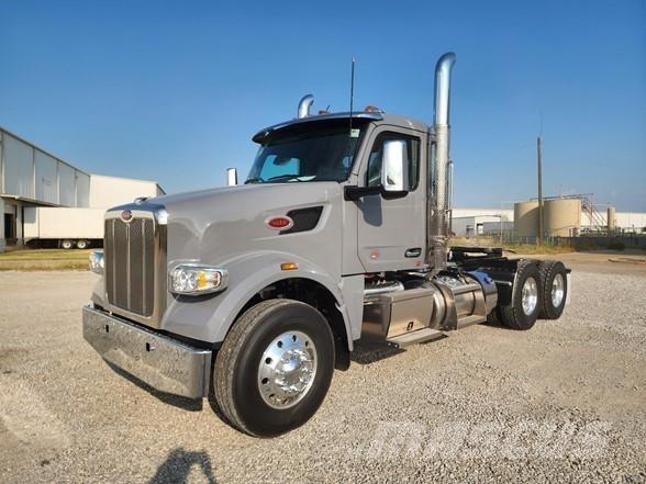 Peterbilt 567 Çekiciler