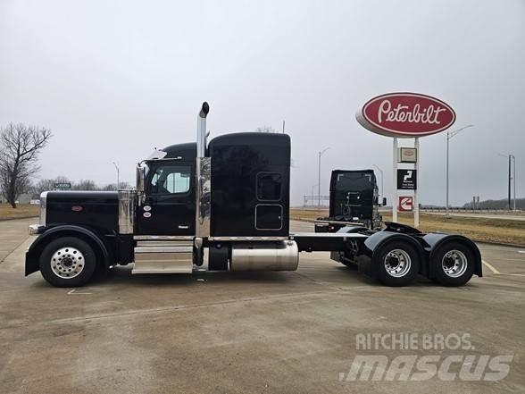 Peterbilt 589 Çekiciler