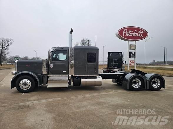 Peterbilt 589 Çekiciler