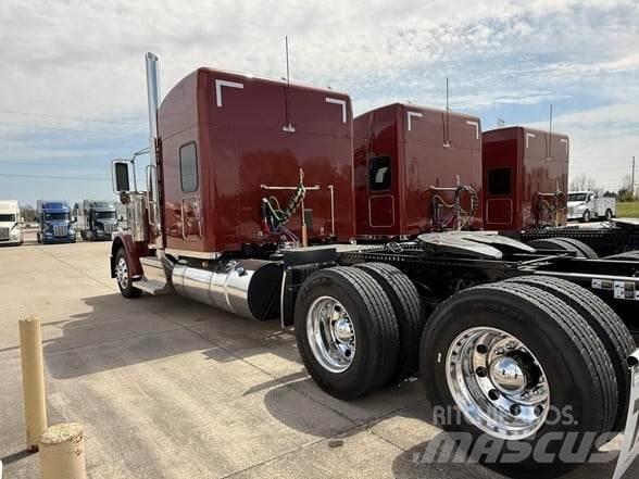 Peterbilt 589 Çekiciler