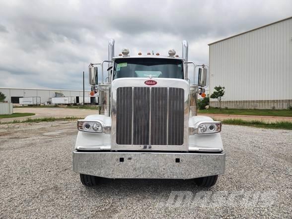 Peterbilt 589 Çekiciler