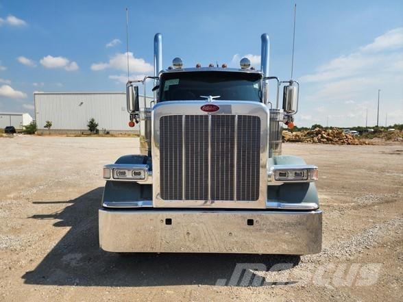 Peterbilt 589 Çekiciler