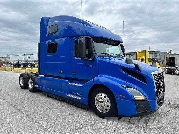 Volvo VNL42860 Çekiciler