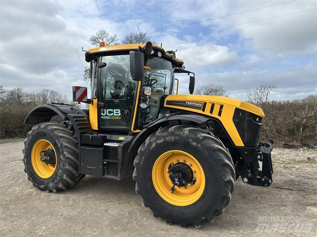 JCB 4220 icon Traktörler