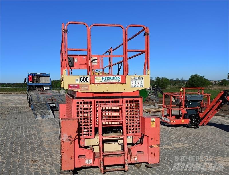 JLG 4069 Makasli platformlar