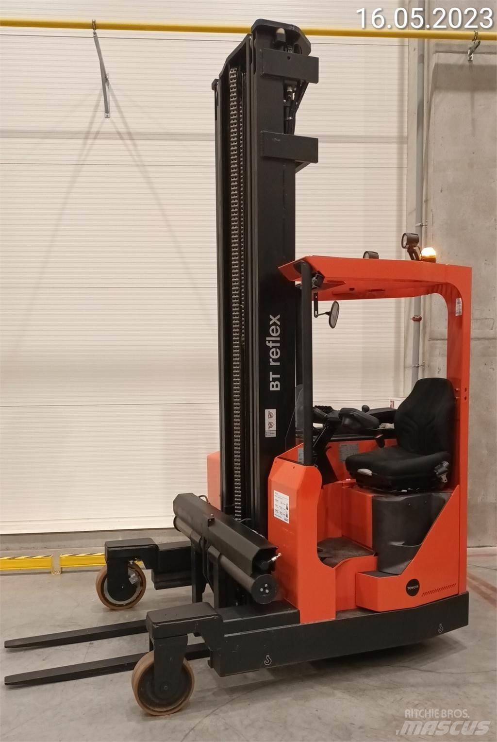 BT FRE270 Reach truck - depo içi istif araçları