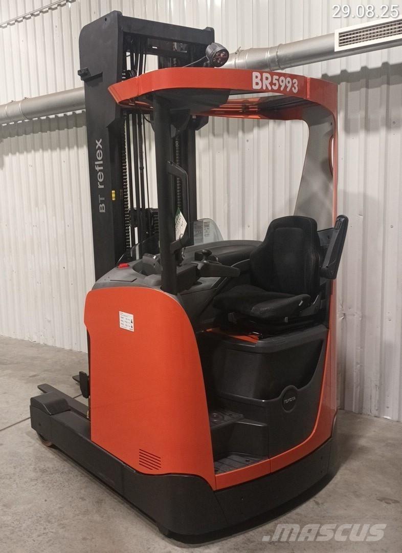 BT RRE140H Reach truck - depo içi istif araçları