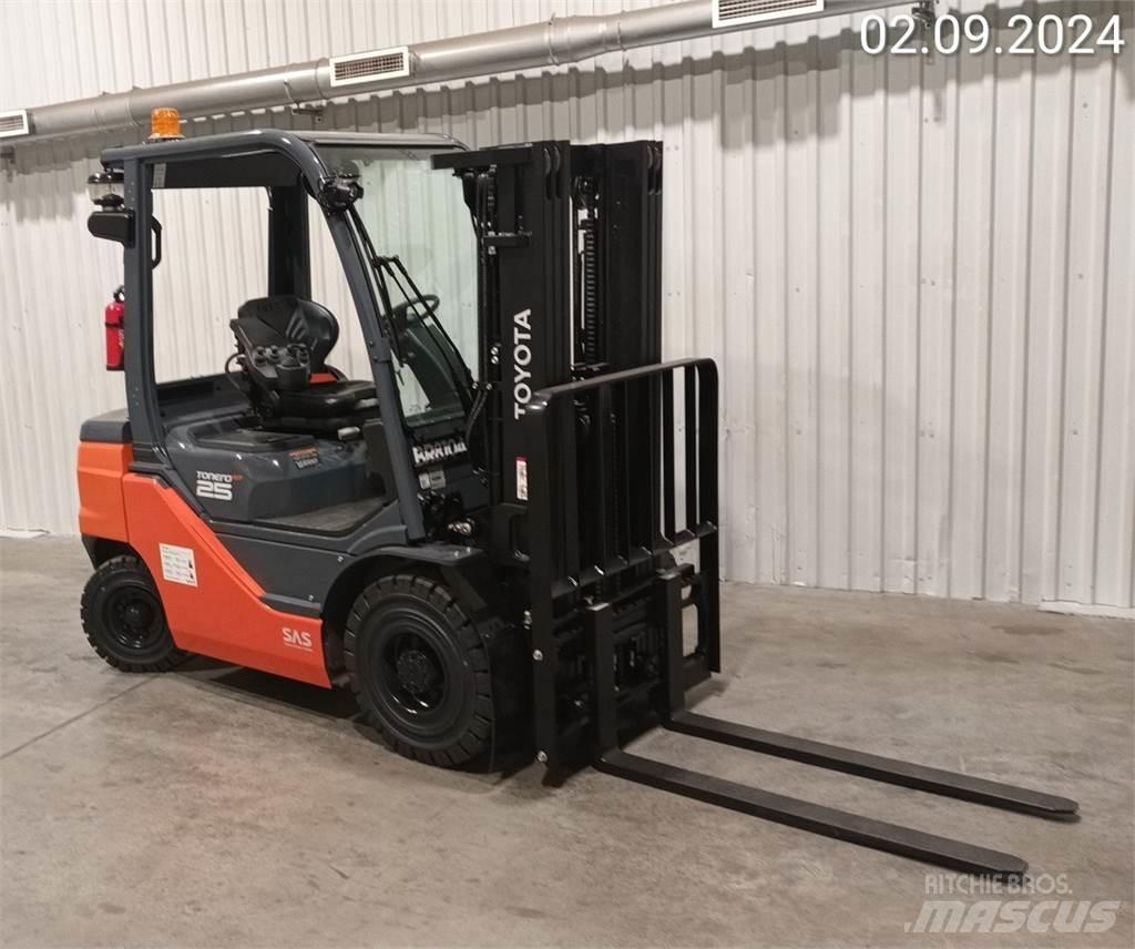 Toyota 56-8FD25F Dizel forkliftler