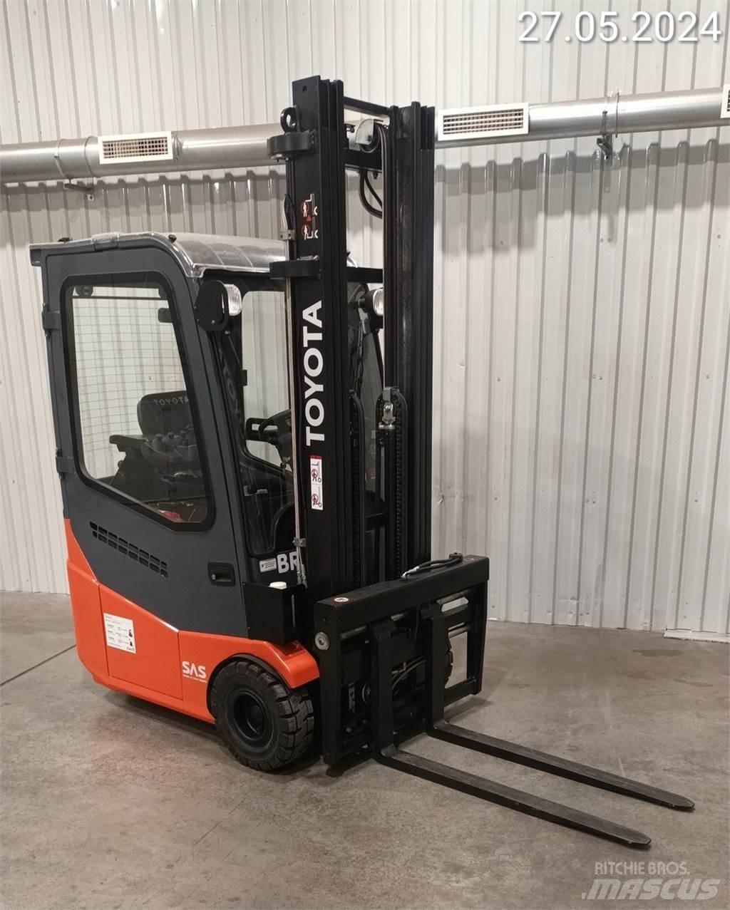 Toyota 7FBEST15 Elektrikli forkliftler