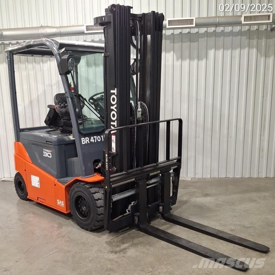 Toyota 8FBMKT30 Elektrikli forkliftler