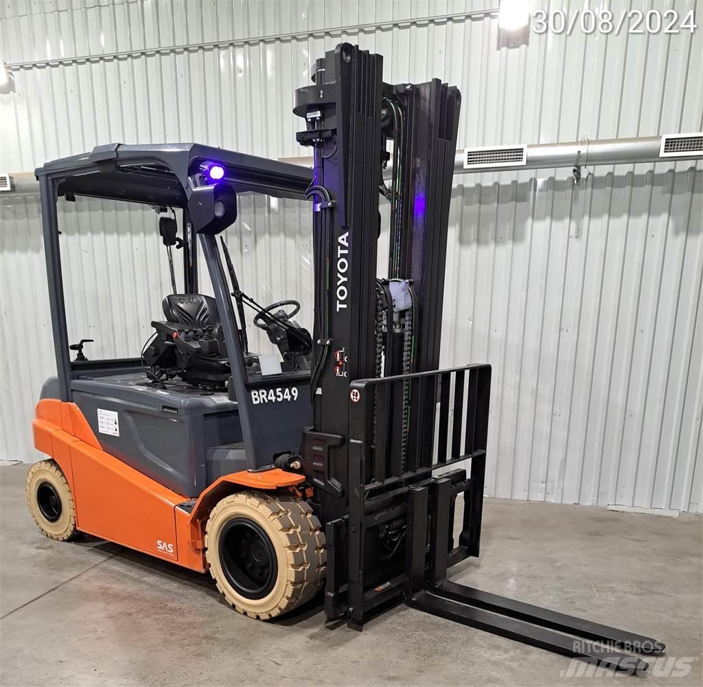 Toyota 8FBMT50 Elektrikli forkliftler