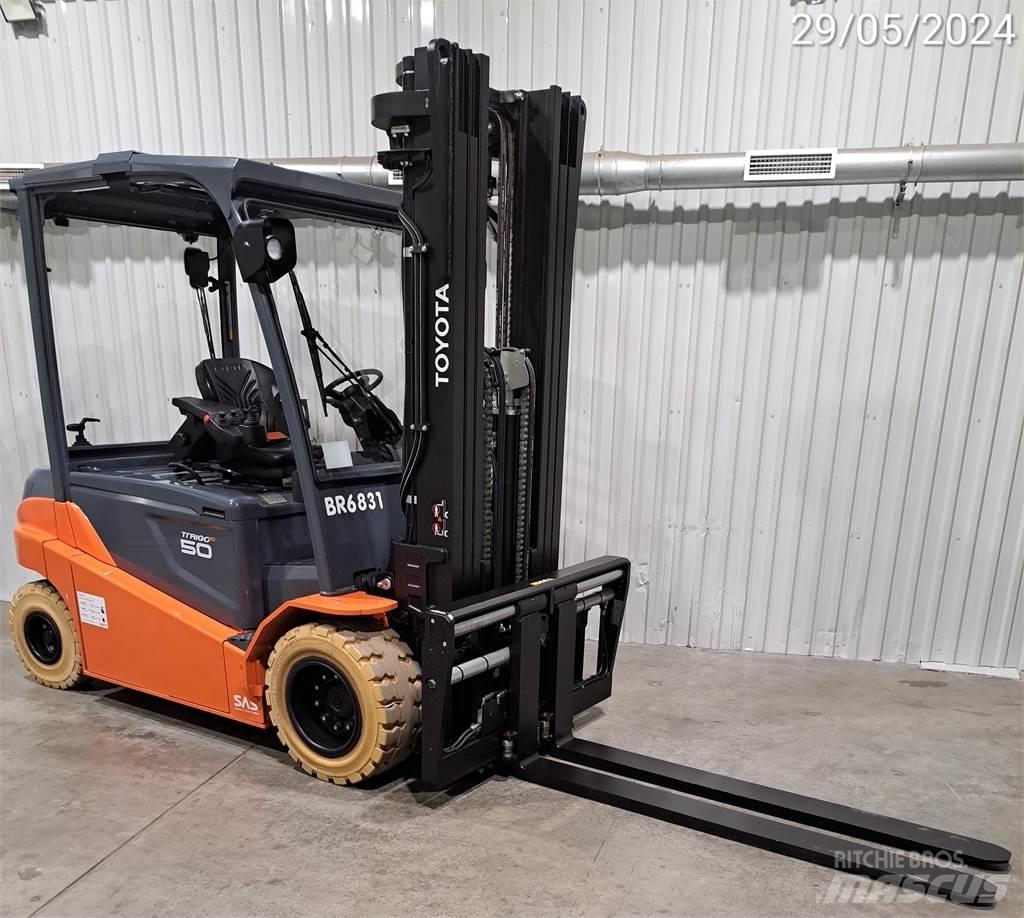 Toyota 8FBMT50 Elektrikli forkliftler