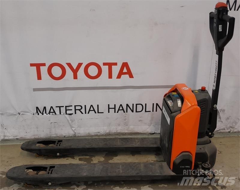 BT LHE130 Elektrikli forkliftler