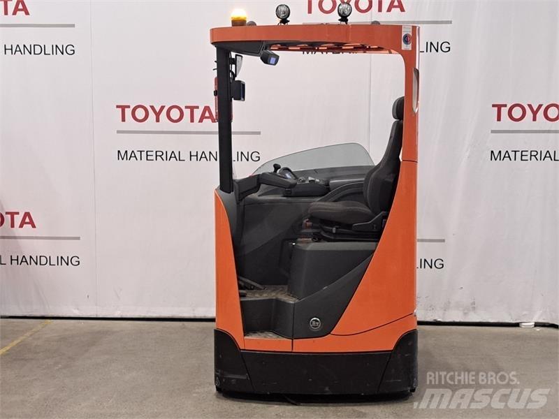 BT RRE200E Reach truck - depo içi istif araçları