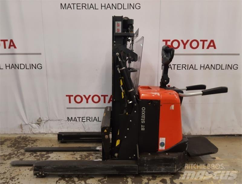 BT SPE120XR Yaya kumandali istif makinasi