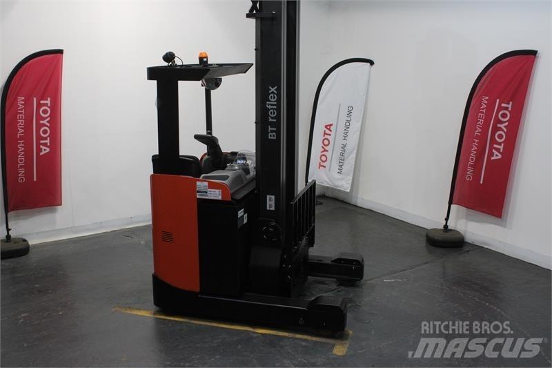 BT RRE160B Reach truck - depo içi istif araçları