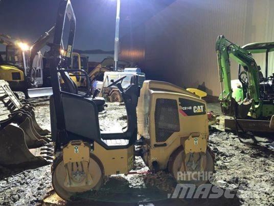 CAT CB14B Çift tamburlu silindirler