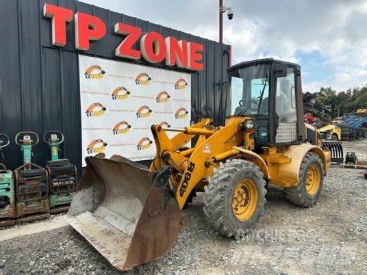 JCB 408 à 14500 € HT Tekerlekli yükleyiciler