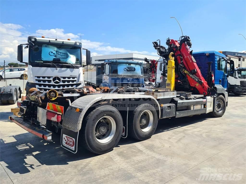 Epsilon M120Z96 Vinç ve yükleyiciler