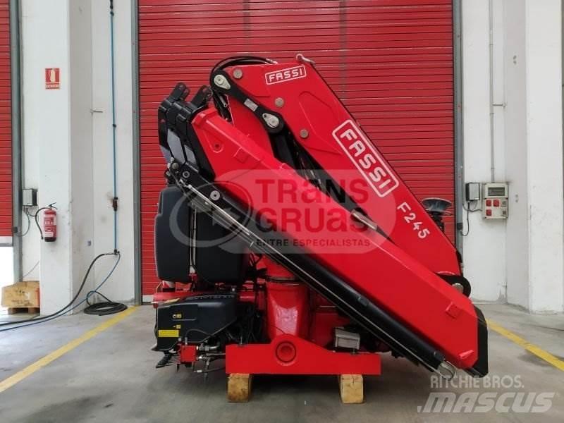 Fassi F245A.2.24 Yükleme vinçleri