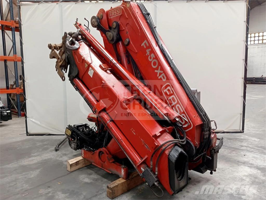Fassi F450AXP.27 Yükleme vinçleri
