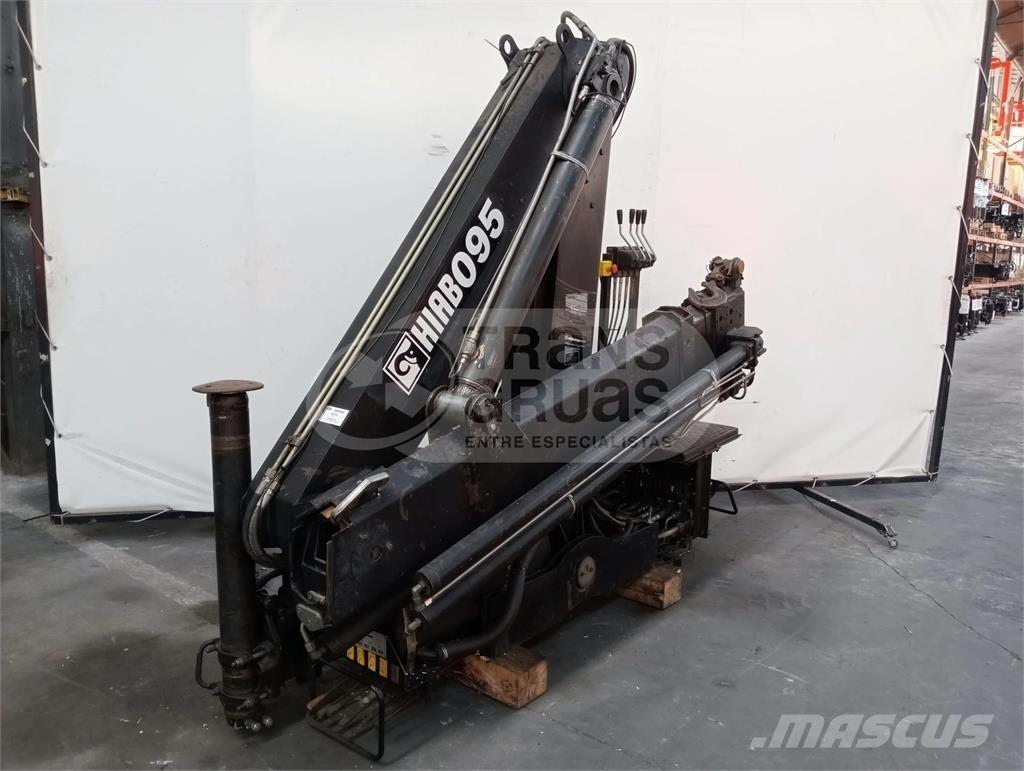Hiab 095-3 Yükleme vinçleri