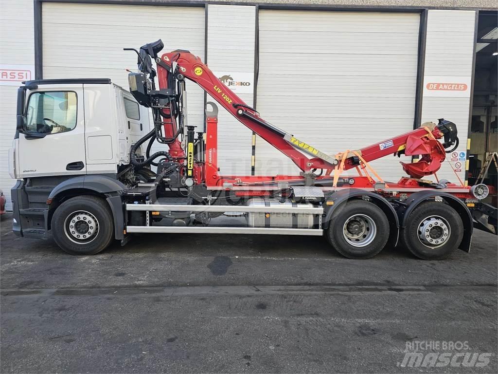 Tajfun Liv L120Z.78 Vinç ve yükleyiciler