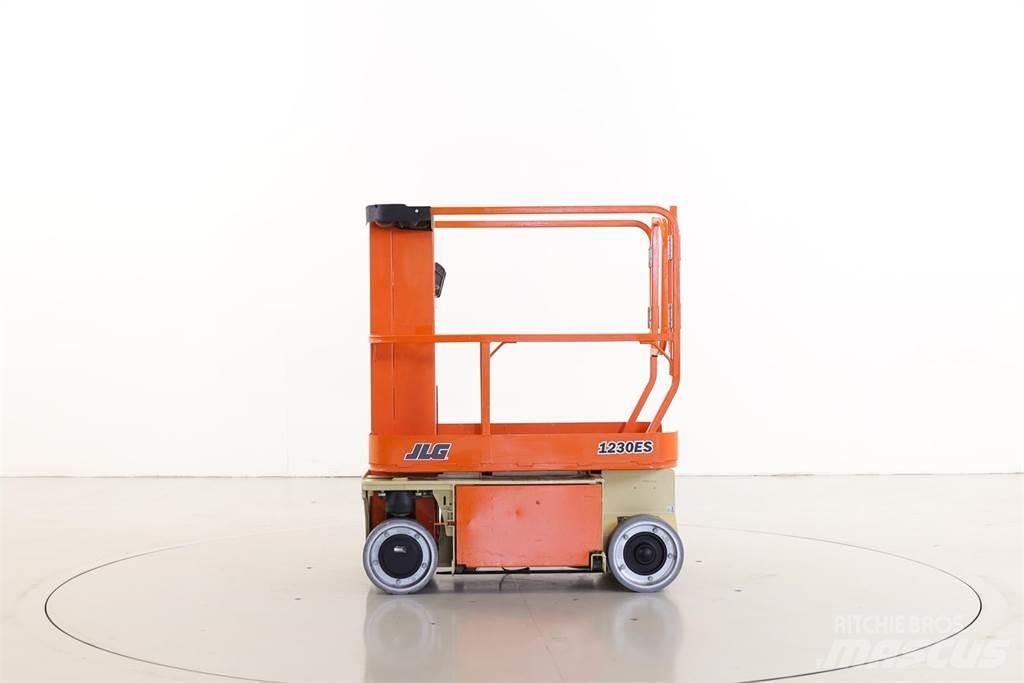JLG 1230ES Personel Platformları ve Cephe Asansörleri