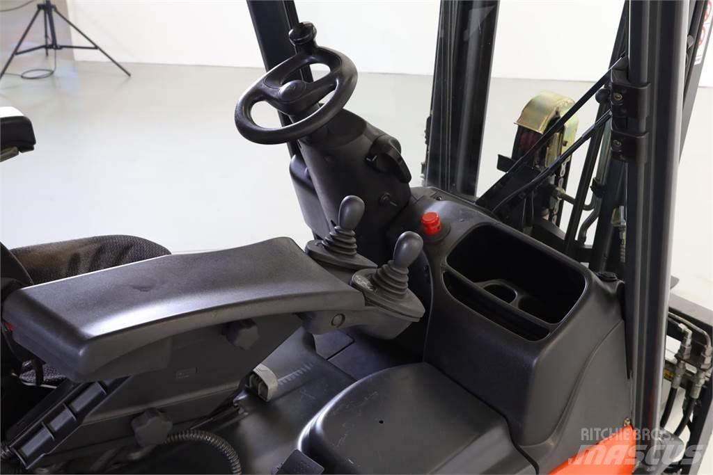 Linde E16L-01 Elektrikli forkliftler