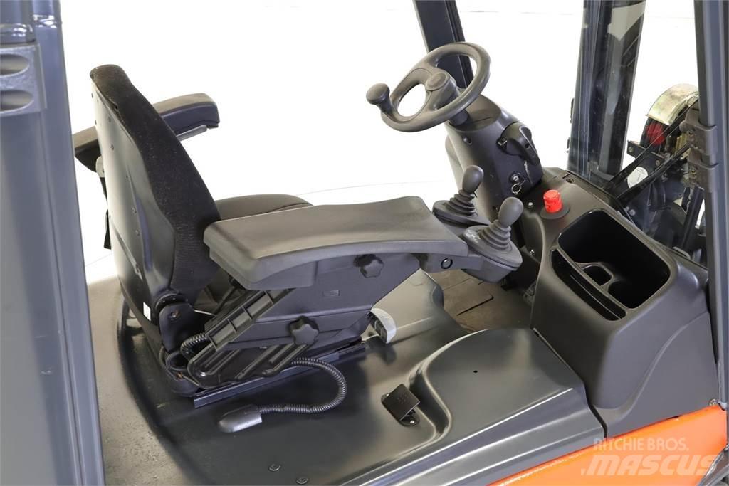 Linde E16L-01 Elektrikli forkliftler