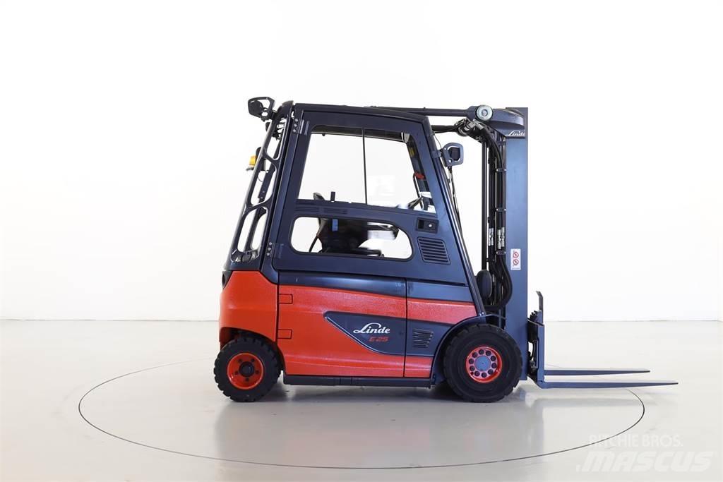 Linde E25-01 387 Elektrikli forkliftler