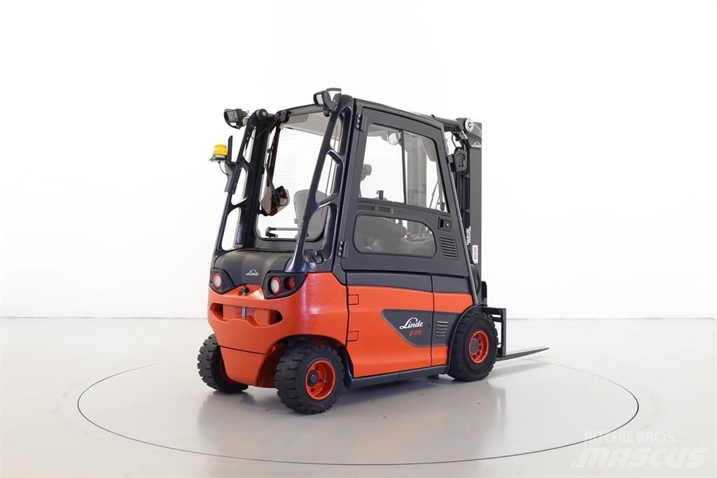 Linde E25-01 387 Elektrikli forkliftler