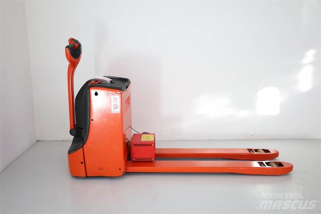 Linde T-18 Düsük seviye kaldirici
