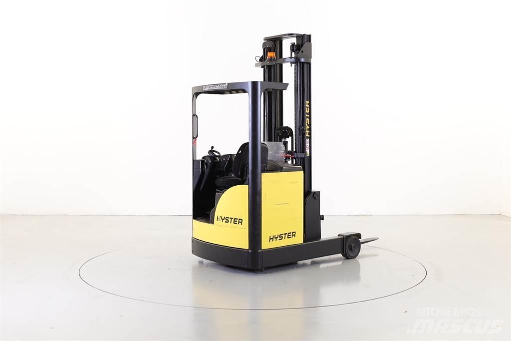 Yale MR16 Reach truck - depo içi istif araçları