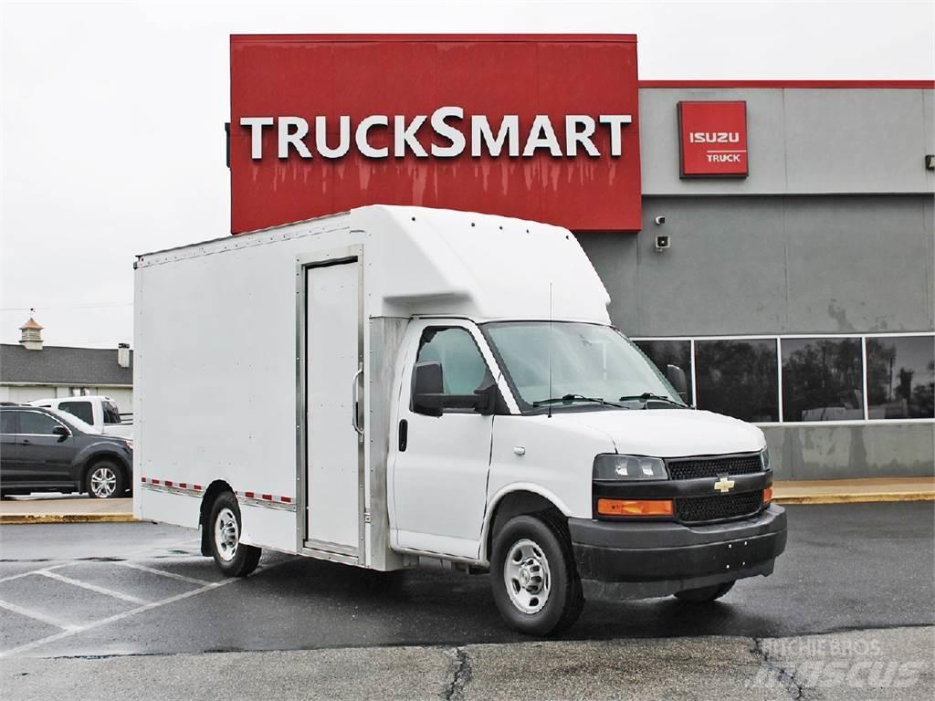 Chevrolet 3500 Panel vanlar
