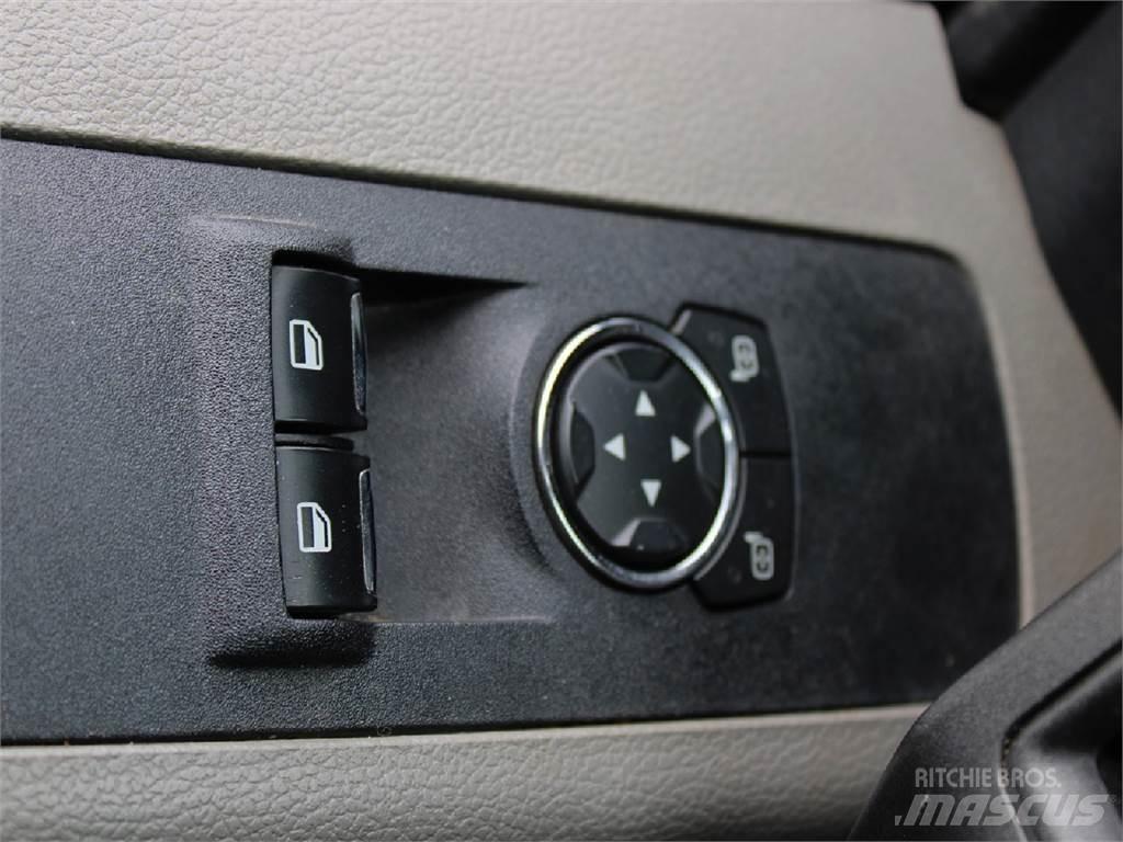 Ford F550 Araç üstü platformlar