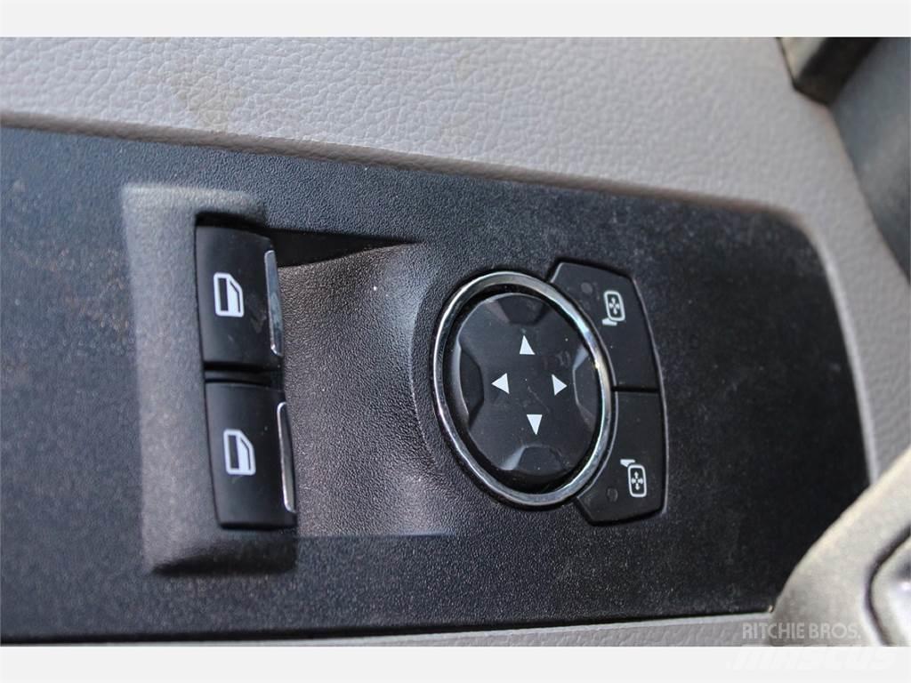 Ford F550 Araç üstü platformlar