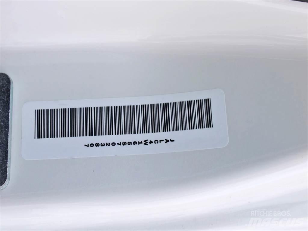 Isuzu NPR-HD Kapali kasa kamyonlar