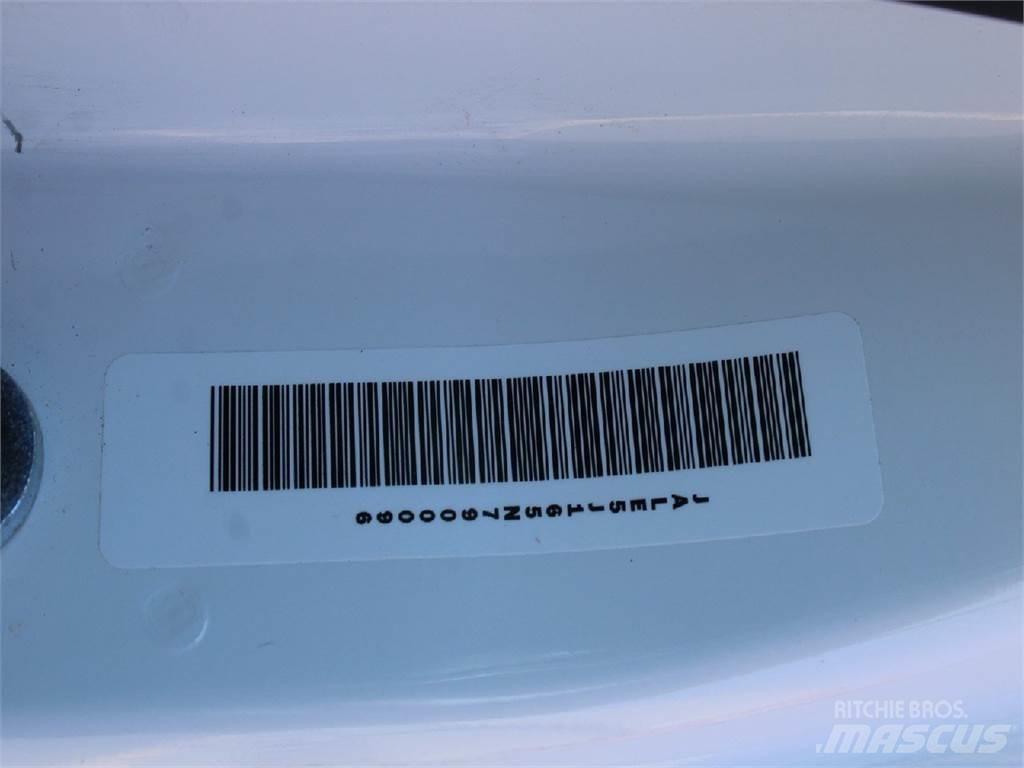 Isuzu NQR Kapali kasa kamyonlar