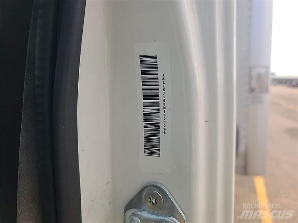 Isuzu NQR Kapali kasa kamyonlar