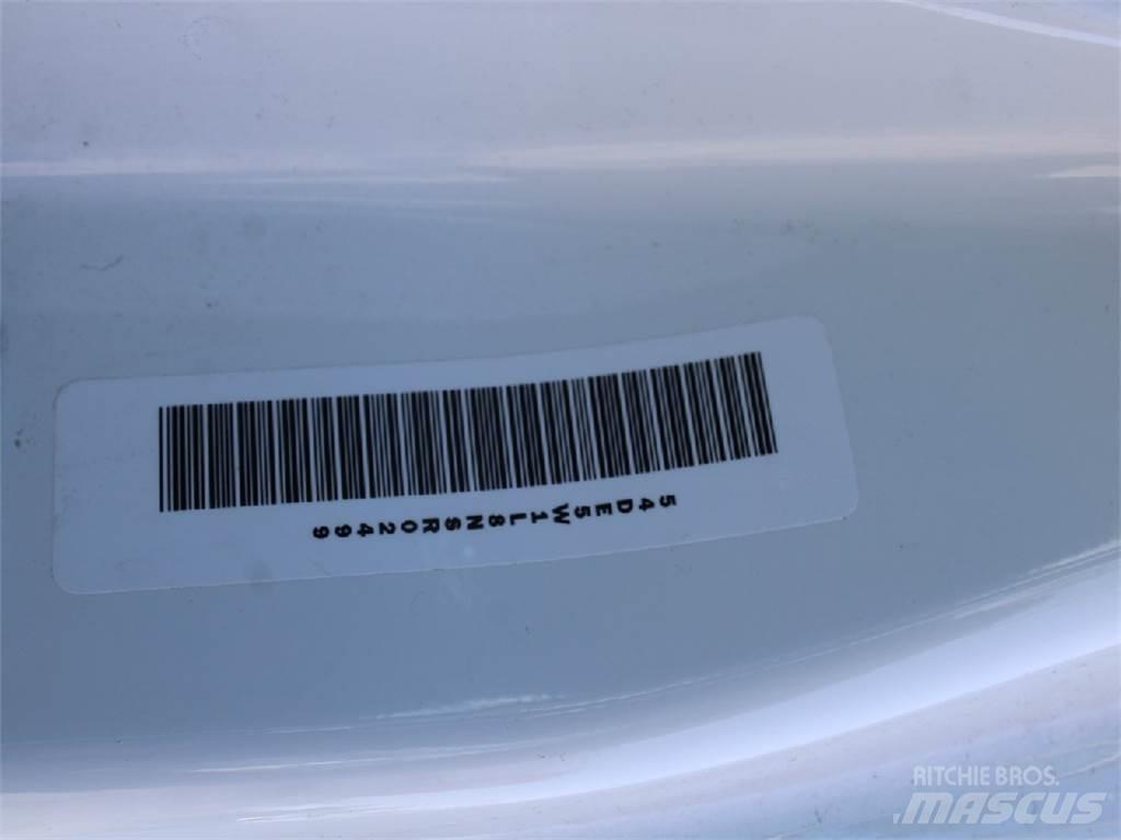 Isuzu NRR Kapali kasa kamyonlar
