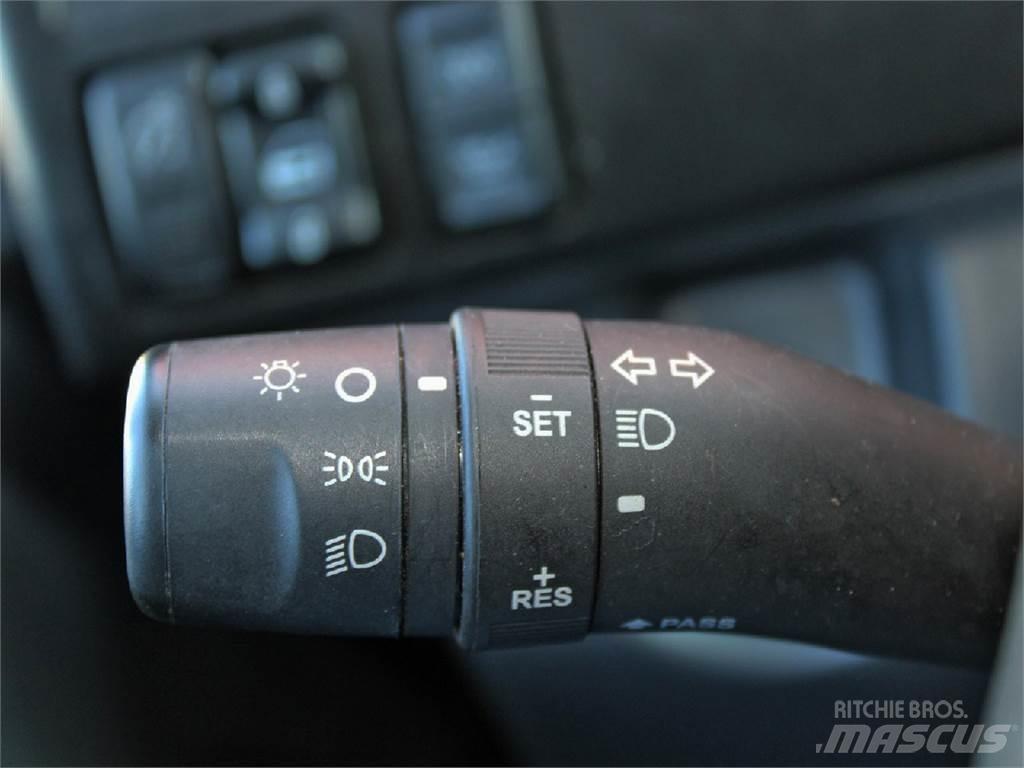 Isuzu NRR Kapali kasa kamyonlar